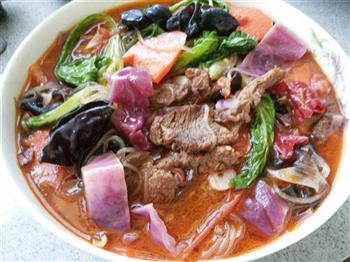 牛肉杂烩汤怎么做，牛肉杂烩汤怎么做好吃，牛肉杂烩汤做法