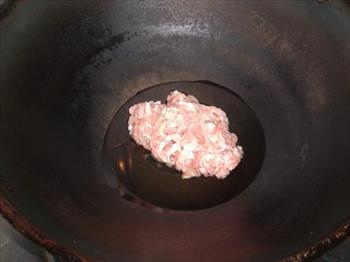 大白菜肉丝春卷怎么做，大白菜肉丝春卷怎么做好吃，大白菜肉丝春卷做法