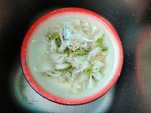 蚕豆腊肠煮白花怎么做,蚕豆腊肠煮白花怎么做好吃,蚕豆腊肠煮白花做法 蚕豆腊肠煮白花怎么做,蚕豆腊肠煮白花怎么做好吃,蚕豆腊肠煮白花做法
