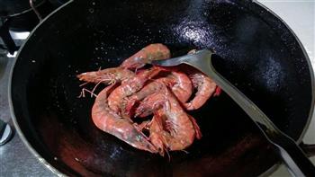 焅大虾怎么做，焅大虾怎么做好吃，焅大虾做法