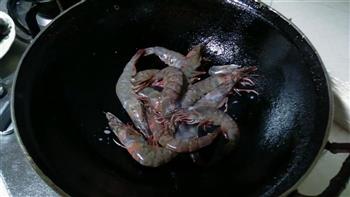 焅大虾怎么做，焅大虾怎么做好吃，焅大虾做法