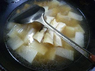 粉丝面结冬瓜汤怎么做，粉丝面结冬瓜汤怎么做好吃，粉丝面结冬瓜汤做法