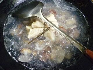 面结花蛤汤怎么做，面结花蛤汤怎么做好吃，面结花蛤汤做法