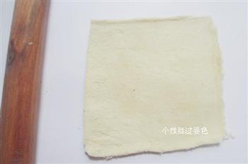 土司香蕉卷怎么做，土司香蕉卷怎么做好吃，土司香蕉卷做法