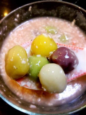 酒糟五彩汤圆怎么做，酒糟五彩汤圆怎么做好吃，酒糟五彩汤圆做法