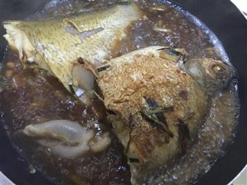 海派红烧鳊鱼怎么做，海派红烧鳊鱼怎么做好吃，海派红烧鳊鱼做法