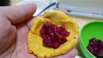 玫瑰酱南瓜饼怎么做，玫瑰酱南瓜饼怎么做好吃，玫瑰酱南瓜饼做法