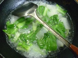 咸肉青菜冬瓜汤怎么做，咸肉青菜冬瓜汤怎么做好吃，咸肉青菜冬瓜汤做法