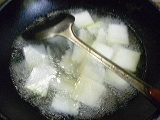 油条冬瓜汤怎么做，油条冬瓜汤怎么做好吃，油条冬瓜汤做法