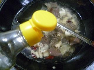 肠血汤怎么做，肠血汤怎么做好吃，肠血汤做法