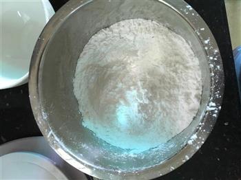 椰汁桑果千层糕怎么做，椰汁桑果千层糕怎么做好吃，椰汁桑果千层糕做法