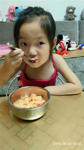 胡萝卜汁鸡蛋糕怎么做，胡萝卜汁鸡蛋糕怎么做好吃，胡萝卜汁鸡蛋糕做法