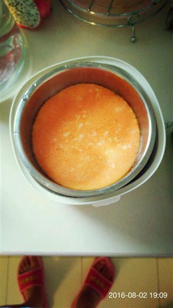 胡萝卜汁鸡蛋糕怎么做，胡萝卜汁鸡蛋糕怎么做好吃，胡萝卜汁鸡蛋糕做法