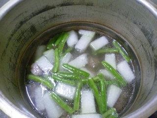 冬瓜梅豆排骨汤怎么做，冬瓜梅豆排骨汤怎么做好吃，冬瓜梅豆排骨汤做法