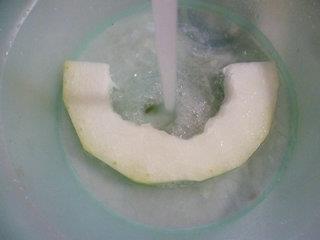 冬瓜梅豆排骨汤怎么做，冬瓜梅豆排骨汤怎么做好吃，冬瓜梅豆排骨汤做法