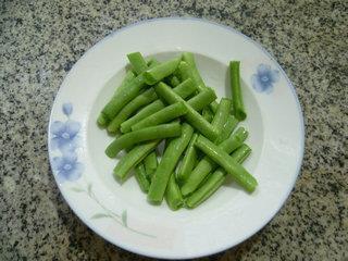 冬瓜梅豆排骨汤怎么做，冬瓜梅豆排骨汤怎么做好吃，冬瓜梅豆排骨汤做法