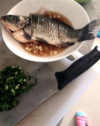 香菇冬瓜鲫鱼汤怎么做，香菇冬瓜鲫鱼汤怎么做好吃，香菇冬瓜鲫鱼汤做法