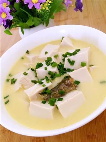 鱼头鱼尾豆腐汤怎么做，鱼头鱼尾豆腐汤怎么做好吃，鱼头鱼尾豆腐汤做法