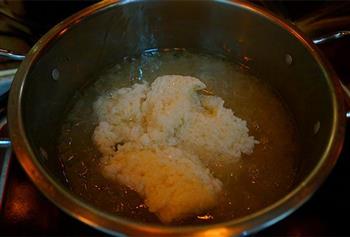 雪耳米酒羹-夏日冰凉怎么做，雪耳米酒羹-夏日冰凉怎么做好吃，雪耳米酒羹-夏日冰凉做法