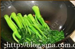 美极白灼芥兰怎么做，美极白灼芥兰怎么做好吃，美极白灼芥兰做法