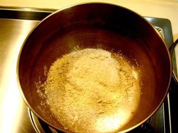 绿豆桂圆莲子糕怎么做，绿豆桂圆莲子糕怎么做好吃，绿豆桂圆莲子糕做法