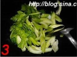 芹菜炒腐竹怎么做，芹菜炒腐竹怎么做好吃，芹菜炒腐竹做法