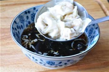 乌鸡大馄饨怎么做，乌鸡大馄饨怎么做好吃，乌鸡大馄饨做法