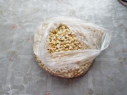 葡萄干花生糖怎么做，葡萄干花生糖怎么做好吃，葡萄干花生糖做法