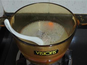 蚕豆胡萝卜筒骨汤怎么做，蚕豆胡萝卜筒骨汤怎么做好吃，蚕豆胡萝卜筒骨汤做法