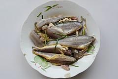 椒盐小黄鱼怎么做，椒盐小黄鱼怎么做好吃，椒盐小黄鱼做法