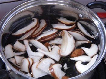 辣椒豆腐汤怎么做，辣椒豆腐汤怎么做好吃，辣椒豆腐汤做法