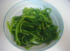 麻油茼蒿怎么做，麻油茼蒿怎么做好吃，麻油茼蒿做法