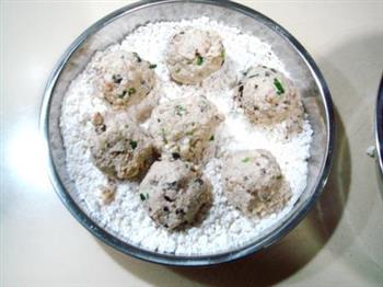 脆皮豆腐丸子怎么做，脆皮豆腐丸子怎么做好吃，脆皮豆腐丸子做法