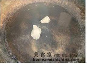 挂霜玉米片怎么做，挂霜玉米片怎么做好吃，挂霜玉米片做法