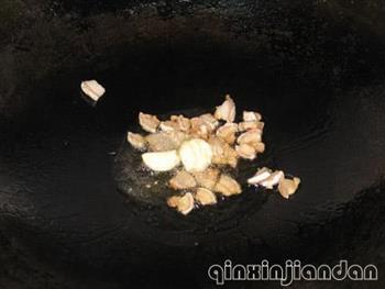 肉片炒薯条怎么做，肉片炒薯条怎么做好吃，肉片炒薯条做法