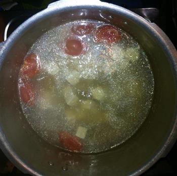 豆腐鱼骨汤怎么做，豆腐鱼骨汤怎么做好吃，豆腐鱼骨汤做法