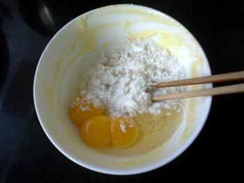 小米饼怎么做，小米饼怎么做好吃，小米饼做法