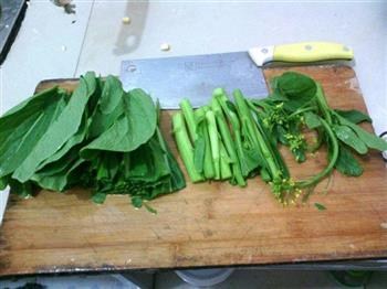 丸子菜心汤怎么做，丸子菜心汤怎么做好吃，丸子菜心汤做法