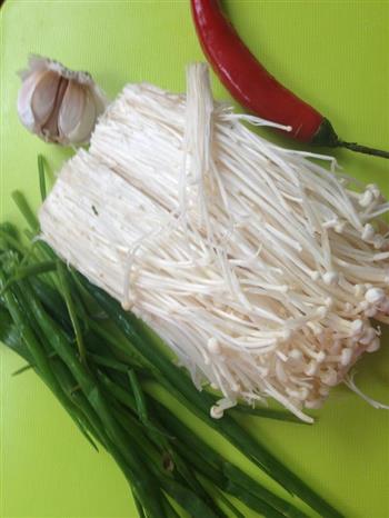 金针菇粉丝蒸虾怎么做，金针菇粉丝蒸虾怎么做好吃，金针菇粉丝蒸虾做法