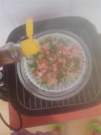 金针菇粉丝蒸虾怎么做，金针菇粉丝蒸虾怎么做好吃，金针菇粉丝蒸虾做法