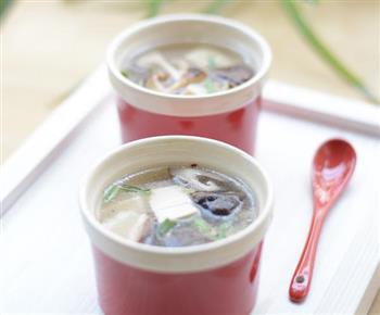 豆腐香菇汤怎么做，豆腐香菇汤怎么做好吃，豆腐香菇汤做法