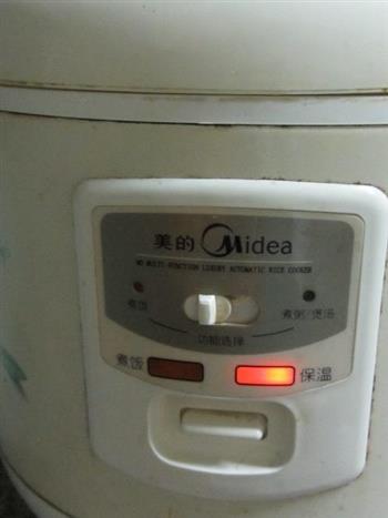 嘉兴鲜肉粽怎么做，嘉兴鲜肉粽怎么做好吃，嘉兴鲜肉粽做法