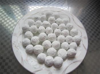 黑芝麻花生元宵怎么做，黑芝麻花生元宵怎么做好吃，黑芝麻花生元宵做法