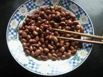 咸酥花生米怎么做，咸酥花生米怎么做好吃，咸酥花生米做法