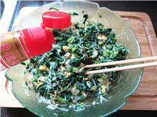 菠菜盒子怎么做，菠菜盒子怎么做好吃，菠菜盒子做法