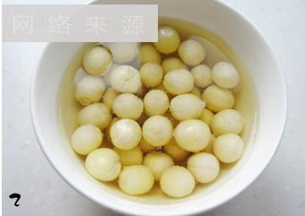 莲子桃子番茄汤怎么做，莲子桃子番茄汤怎么做好吃，莲子桃子番茄汤做法