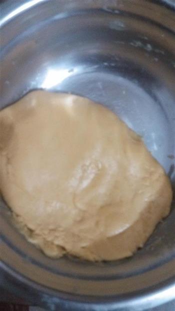 豆沙莲蓉月饼怎么做，豆沙莲蓉月饼怎么做好吃，豆沙莲蓉月饼做法
