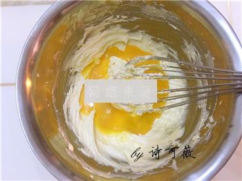 芝士蔓越莓夹心椰蓉球怎么做，芝士蔓越莓夹心椰蓉球怎么做好吃，芝士蔓越莓夹心椰蓉球做法