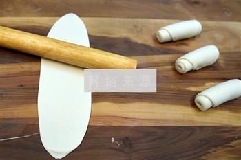 玫瑰花饼怎么做，玫瑰花饼怎么做好吃，玫瑰花饼做法