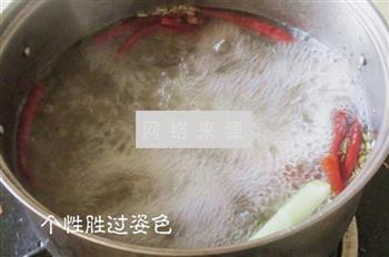 耗油鸡骨卤花生怎么做，耗油鸡骨卤花生怎么做好吃，耗油鸡骨卤花生做法